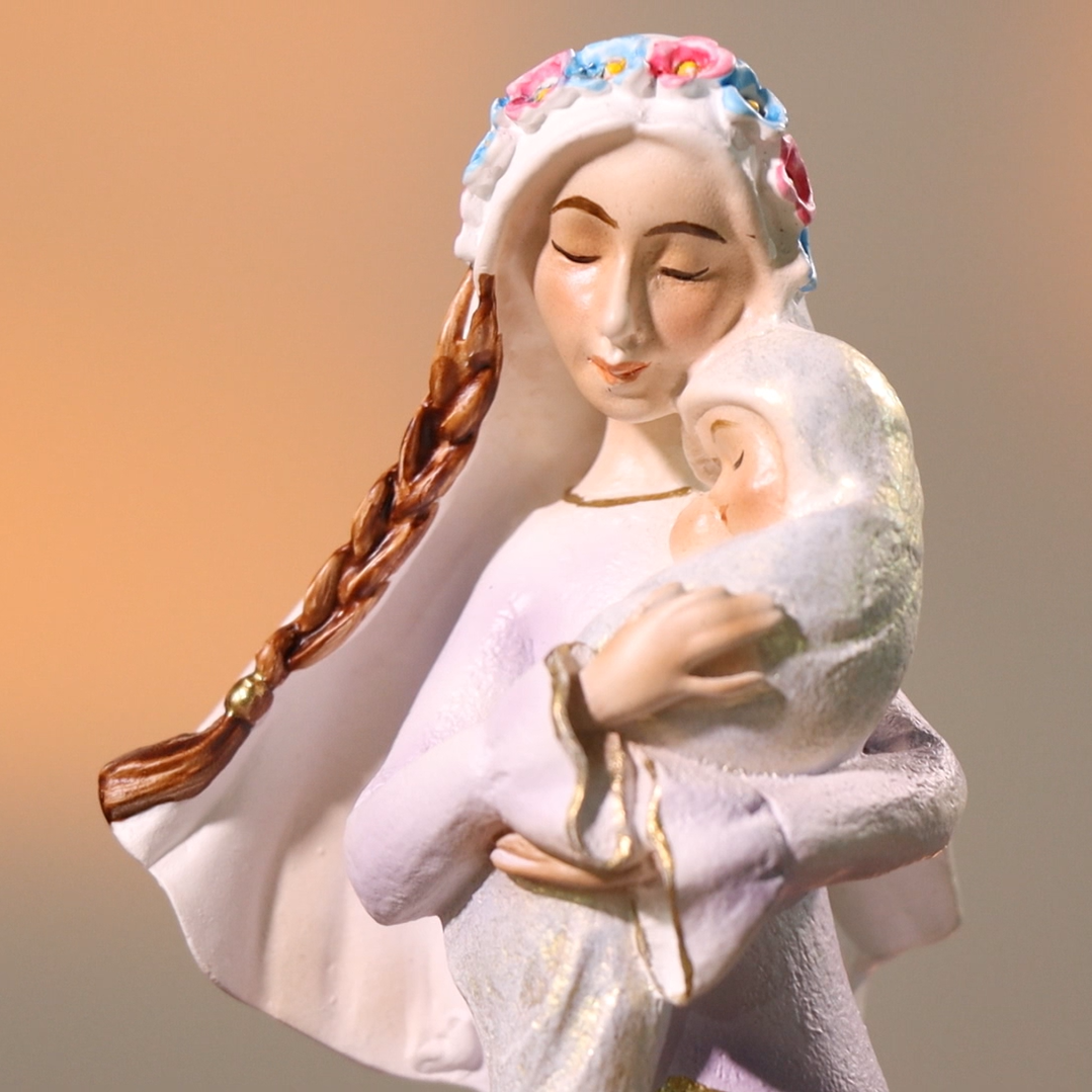 Virgen Madre